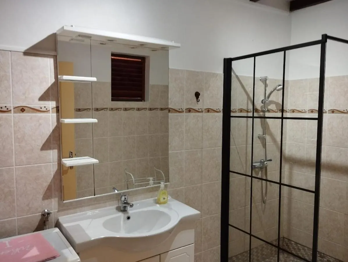 Apartment Appartement Vue Mer: Spacieux et Climatisé à Bouillante Guadeloupe
